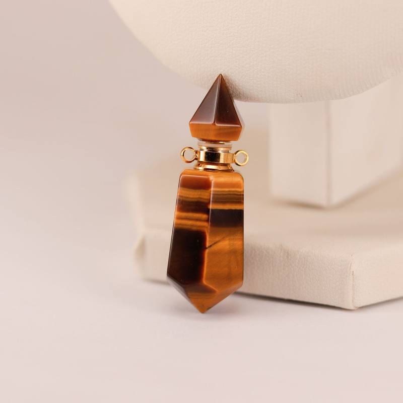 Natural crystal double pointed hexagonal pillar spiritual pendant aromatherapy bottle essential oil bottle