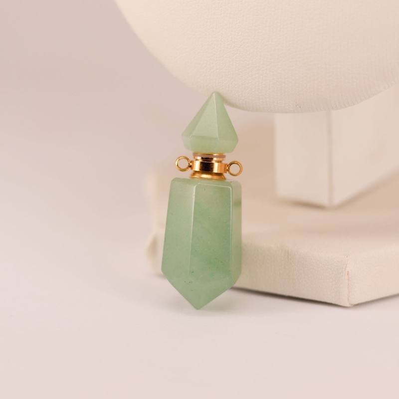 Natural crystal double pointed hexagonal pillar spiritual pendant aromatherapy bottle essential oil bottle