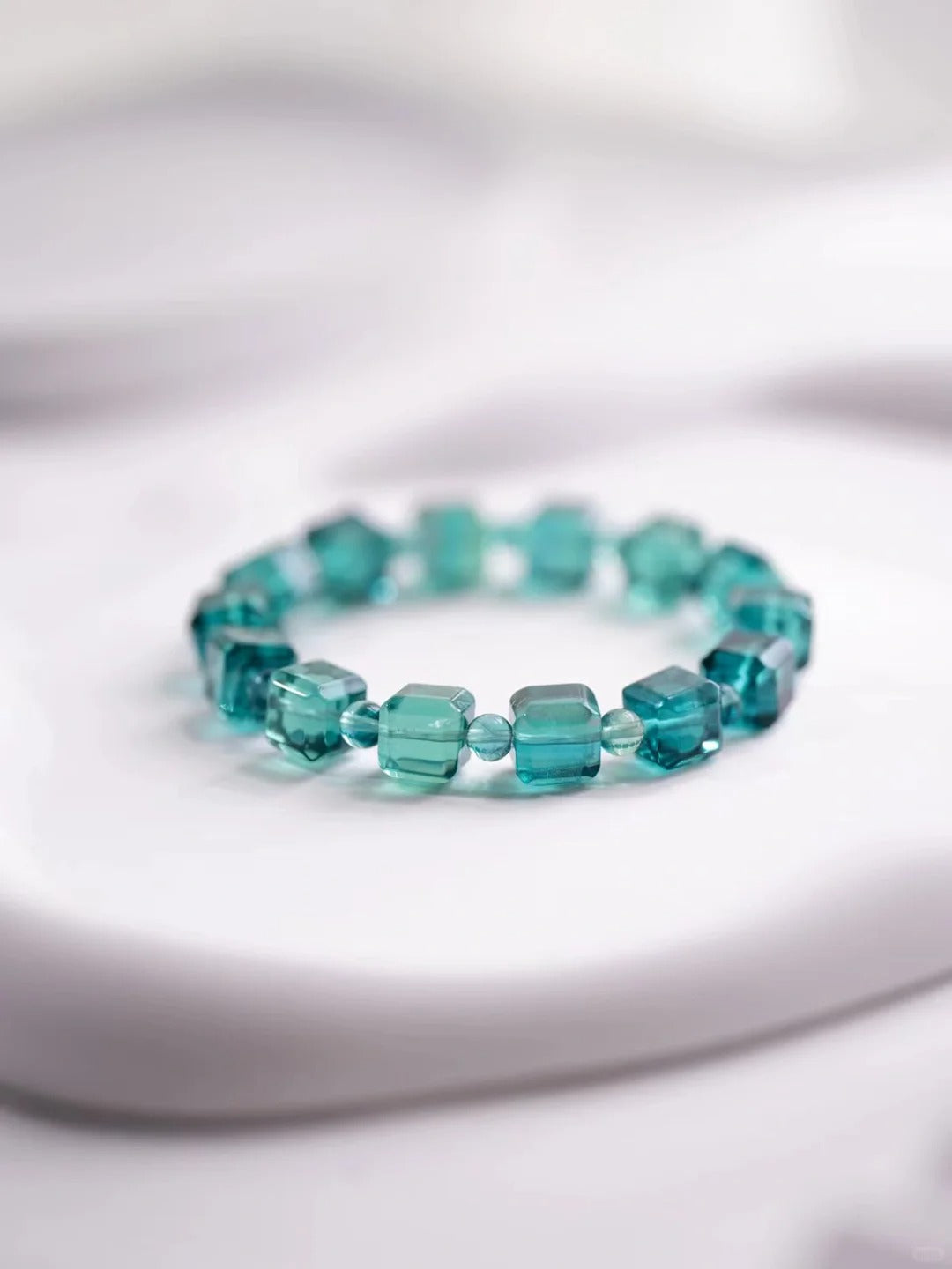 Green fluorite sugar bracelet