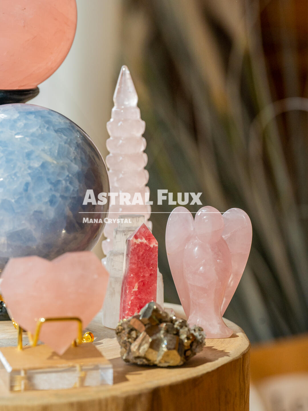 【Cosmic Dual-Frequency Resonance · Wealth Energy Matrix】
Customized Crystal Pyramid Array – Unlock Your Galactic Fortune Code