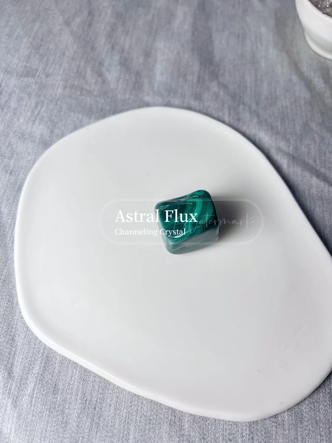 Healing Light: Crystal Magic Array - Malachite and Green Dongling
